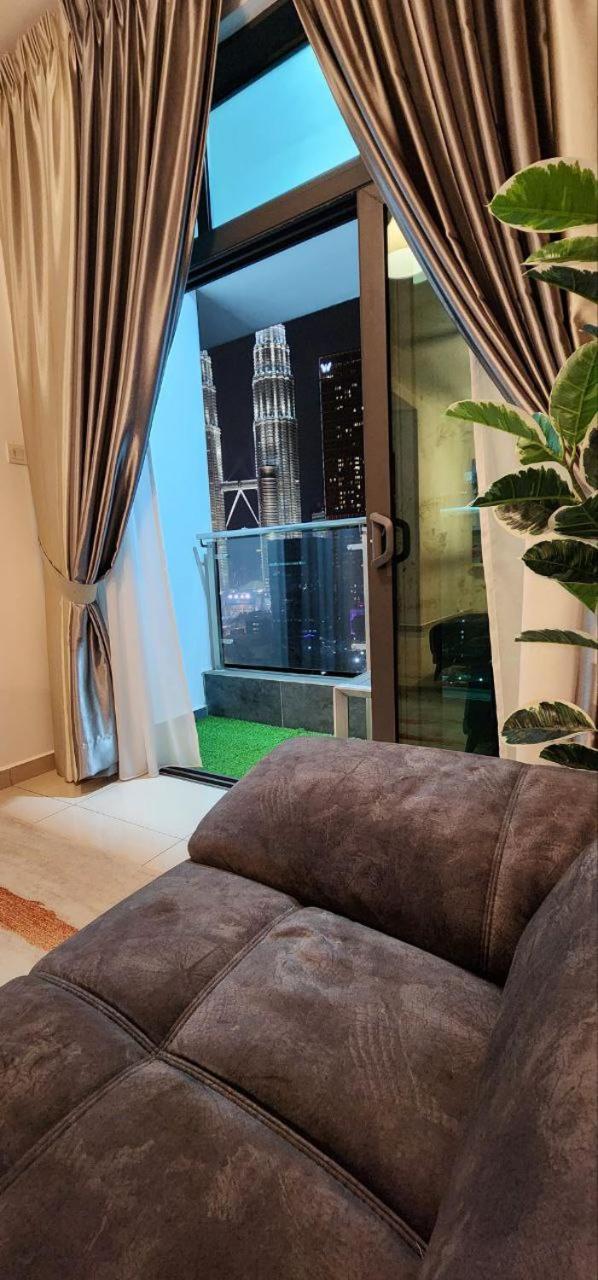 KLCC view condo stay Kuala Lumpur Habitación foto